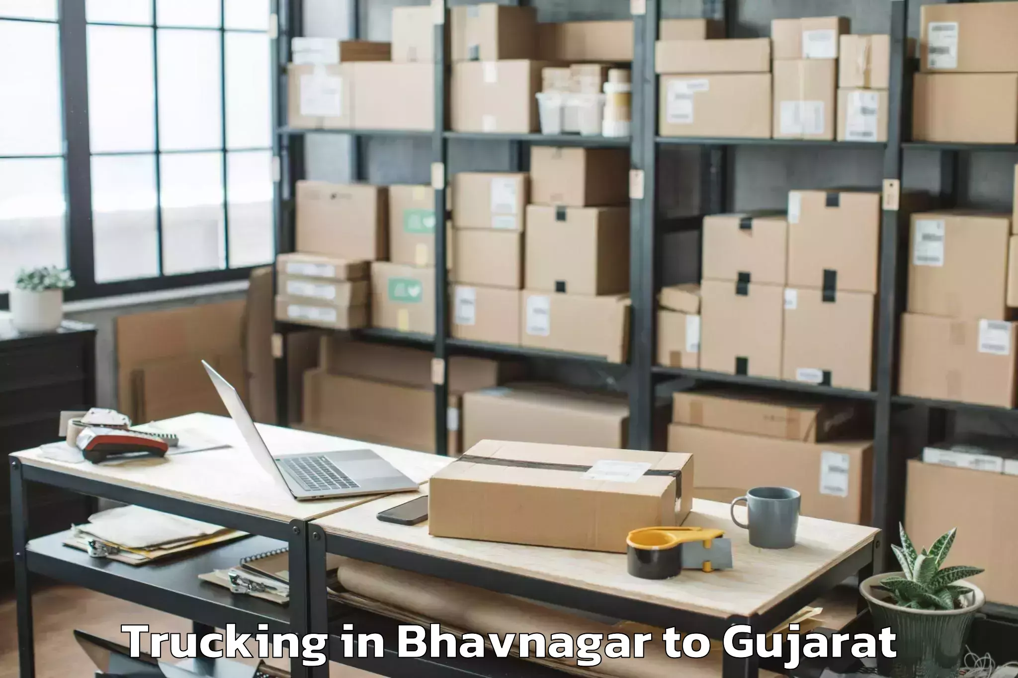 Easy Bhavnagar to Jamkandorna Trucking Booking